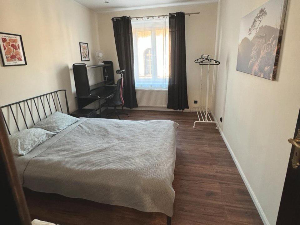 2-Room Apartment In The City Center Познань Экстерьер фото